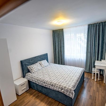 Apartament 3 Camere Royal บราชอฟ ภายนอก รูปภาพ