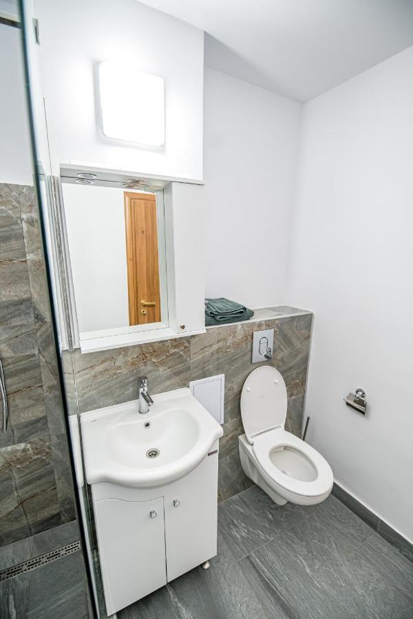 Apartament 3 Camere Royal บราชอฟ ภายนอก รูปภาพ
